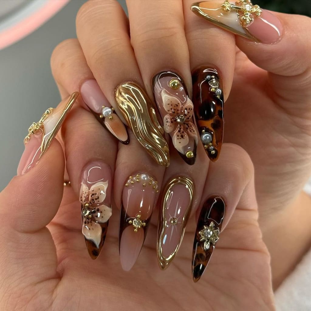 Glossy Touch Nails